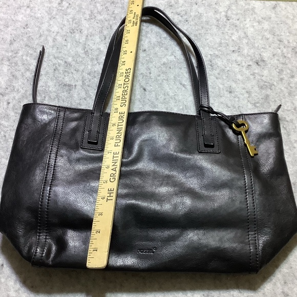Black Fossil Leather Tote Bag - Picture 6 of 8